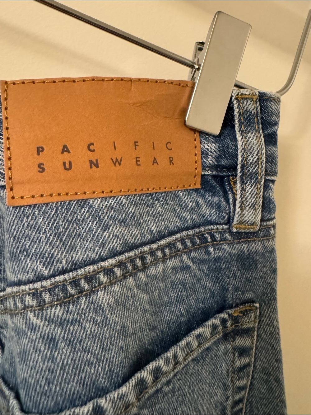 NWT: Size 22. pacSun Jessie High Rise Baggy jeans - Picture 5 of 6